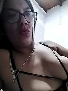 Silreinadorada online show from 21, 4, 2026