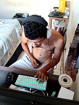 Snapshot of MagrinhoPika chatting on 15, 3, 2026 MagrinhoPika online show from 15, 3, 2026