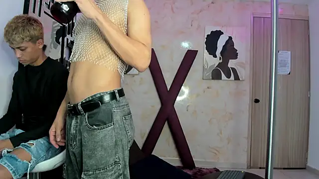 GREEN BOYS online show from 1, 4, 2026