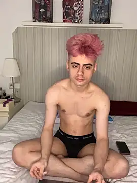 YourFavouriteTwink online show from 13, 3, 2026