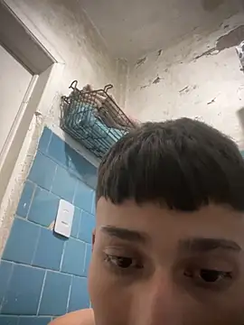 glopetitooo online show from 4, 3, 2026