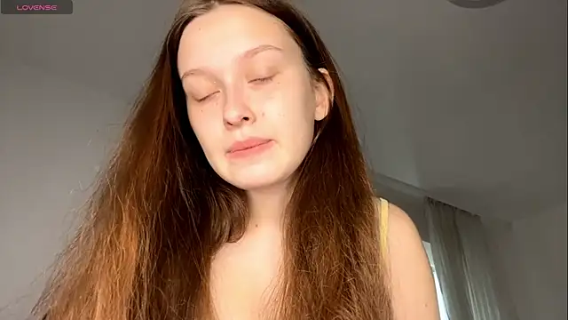 LoryMusetti online show from 17, 4, 2026