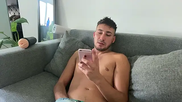 Heytincho online show from 1, 3, 2026