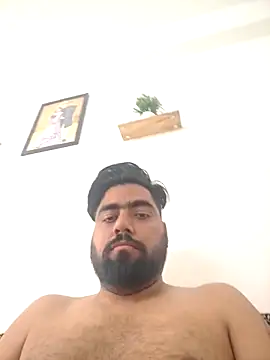 Snapshot of parasxarora chatting on 12, 4, 2026 parasxarora online show from 12, 4, 2026