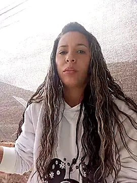 kiki milu online show from 26, 4, 2026