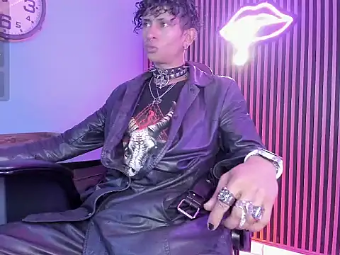 Maximoking26 online show from 5, 3, 2026