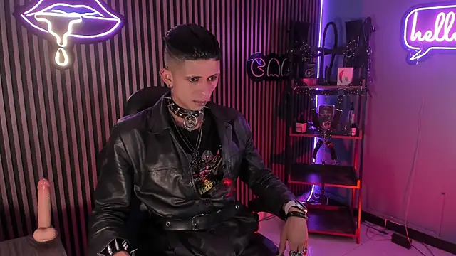 Maximoking26 online show from 8, 4, 2026