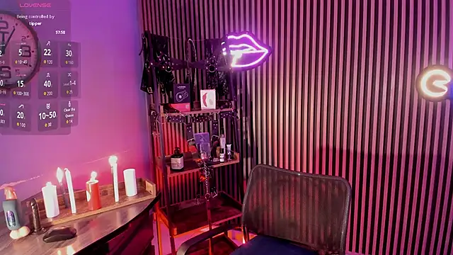 Maximoking26 online show from 19, 4, 2026