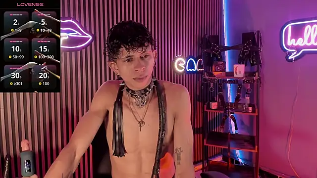 Maximoking26 online show from 21, 4, 2026