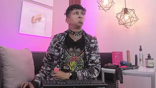 Maximoking26 online show from 28, 7, 2026