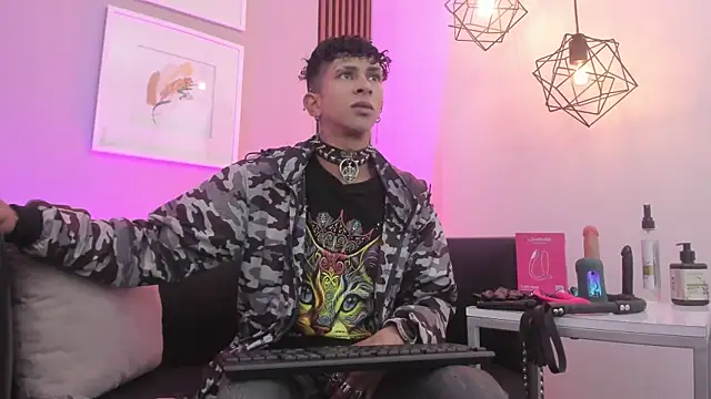 Maximoking26 online show from 28, 7, 2026
