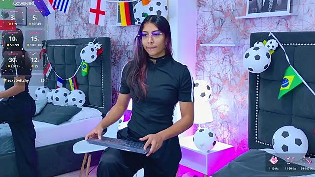 Raven Gloomy online show from 30, 6, 2026