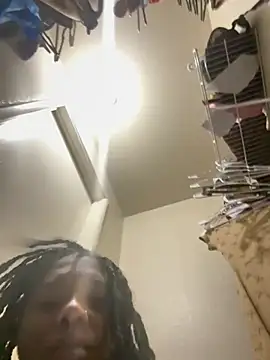 ShortcakeMochaa online show from 11, 3, 2026