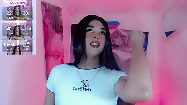 Alisson Secrett  online show from 19, 4, 2026