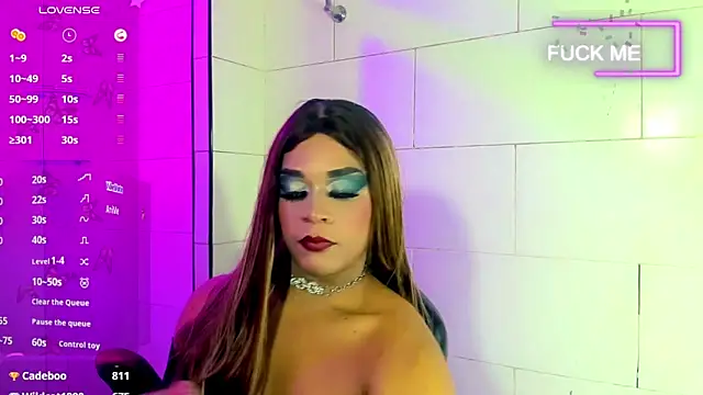 cristal villael  online show from 17, 2, 2026