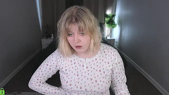 luna c0ra online show from 13, 3, 2026