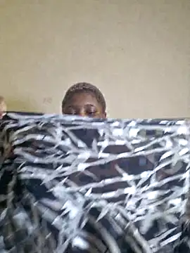 SweetDarkBrownie online show from 3, 3, 2026