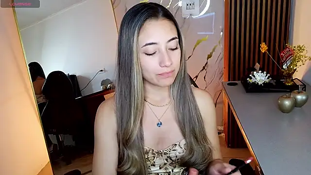 amy ker m online show from 17, 2, 2026