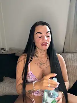 Darkfantisyx online show from 12, 3, 2026