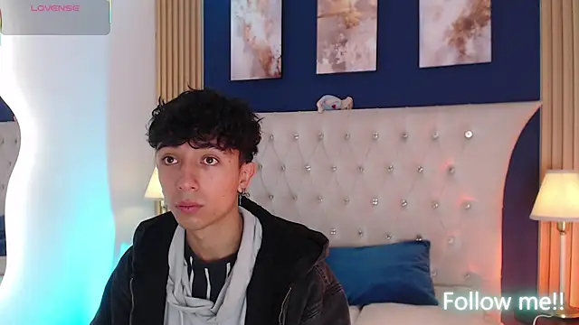 Aiden Rivers  online show from 25, 4, 2026