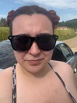 Snapshot of Sandragll chatting on 14, 6, 2026 Sandragll online show from 14, 6, 2026