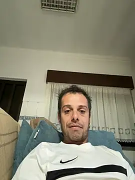 vieiratiago963 online show from 24, 5, 2026