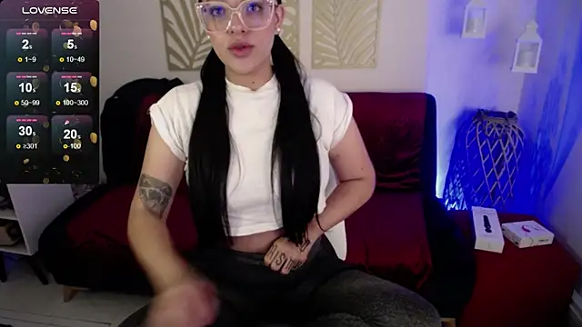 spicydollx online show from 23, 4, 2026