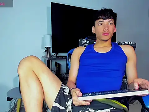 Lyam Russo online show from 30, 4, 2026