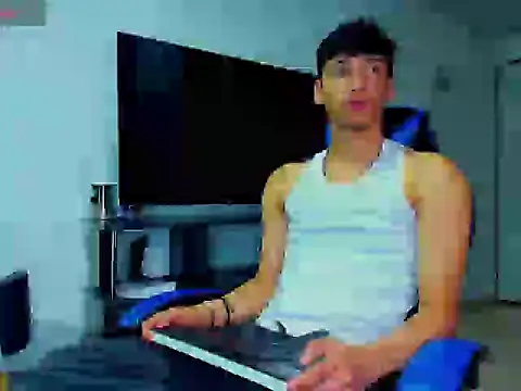 Snapshot of Lyam_Russo chatting on 9, 5, 2026 Lyam Russo online show from 9, 5, 2026