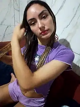 Snapshot of Larinhacat chatting on 14, 3, 2026 Larinhacat online show from 14, 3, 2026