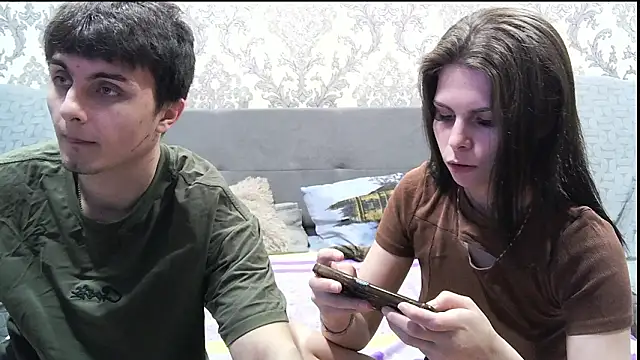 Snapshot of AmandaCouple chatting on 3, 3, 2026 AmandaCouple online show from 3, 3, 2026