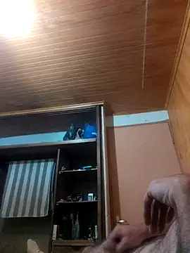 Snapshot of SaneBenadryl chatting on 1, 4, 2026 SaneBenadryl online show from 1, 4, 2026