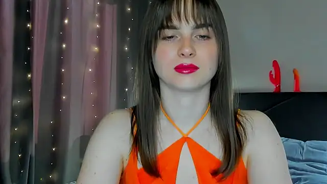 megann fox2 online show from 22, 4, 2026