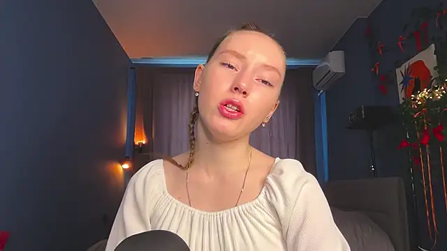 Snapshot of Anna_Kare chatting on 6, 3, 2026 Anna Kare online show from 6, 3, 2026