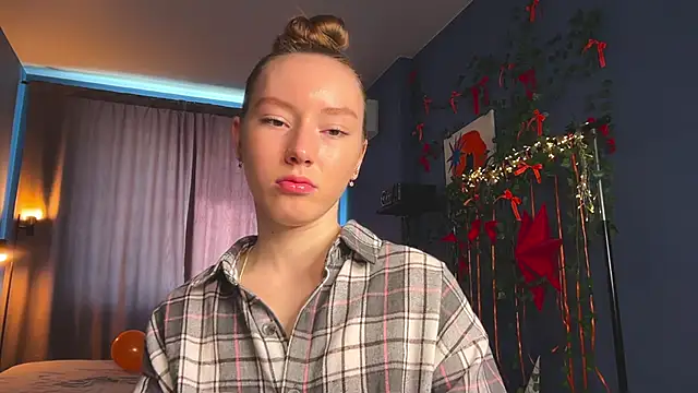 Snapshot of Anna_Kare chatting on 11, 3, 2026 Anna Kare online show from 11, 3, 2026