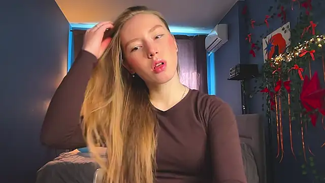 Snapshot of Anna_Kare chatting on 12, 3, 2026 Anna Kare online show from 12, 3, 2026