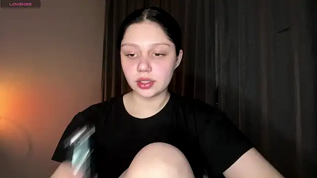 RaquelsHusband online show from 3, 3, 2026