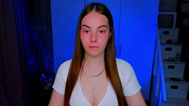 Snapshot of Maddy_Wood_ chatting on 14, 5, 2026 Maddy Wood online show from 14, 5, 2026