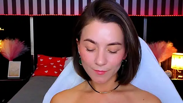 GracefulMichelle online show from 25, 4, 2026