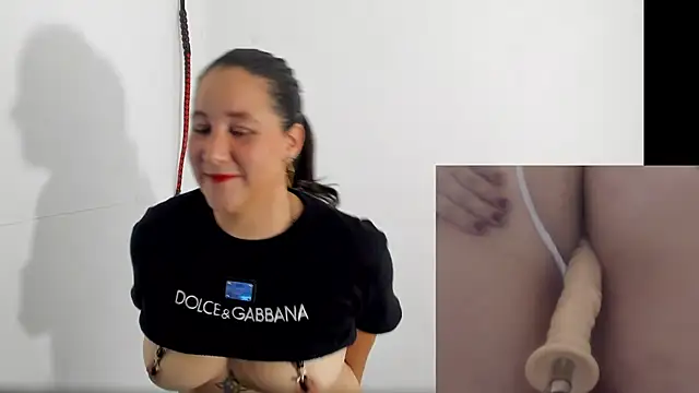 KaterinaRossi online show from 22, 4, 2026