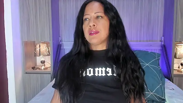 AllieBennet online show from 22, 4, 2026