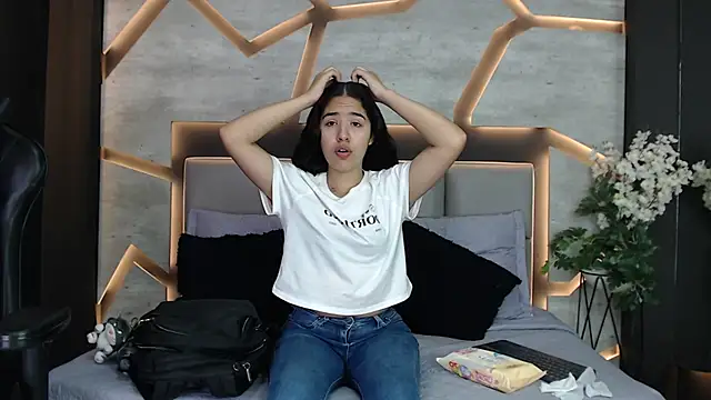 SilkNyx online show from 3, 3, 2026