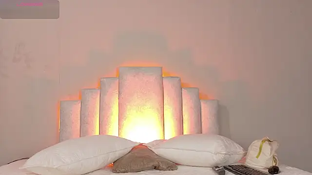 Sheinny brown1 online show from 27, 3, 2026