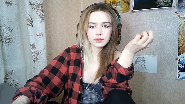 MilaTyan online show from 21, 4, 2026