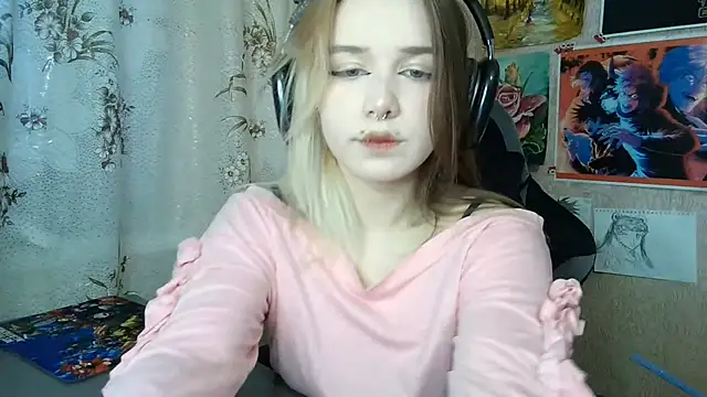 MilaTyan online show from 27, 4, 2026