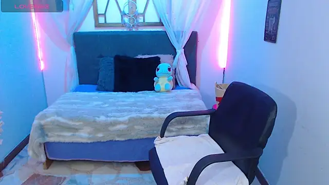 AvaHarper  online show from 13, 4, 2026