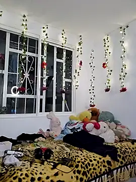 IncognitoLive1 online show from 11, 3, 2026