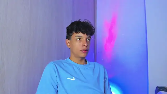 Maxfrost1 online show from 28, 4, 2026