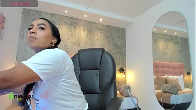 brithanycampbell online show from 19, 4, 2026