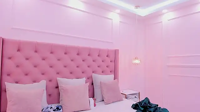  gaby blake  online show from 10, 3, 2026